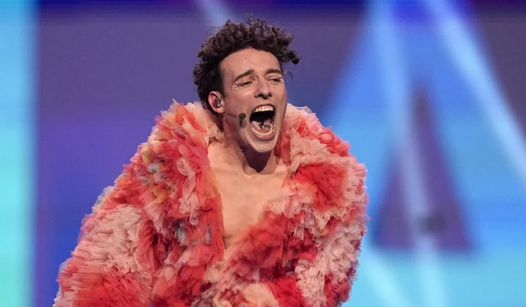 Nemo: Ποιος είναι ο non-binary καλλιτέχνης που «έσπασε τον κώδικα» και κέρδισε την Eurovision